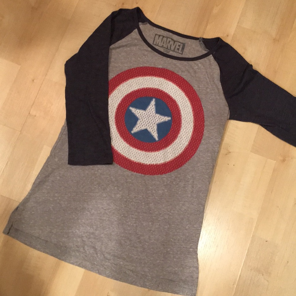 Marvel Cpt. America raglan tee